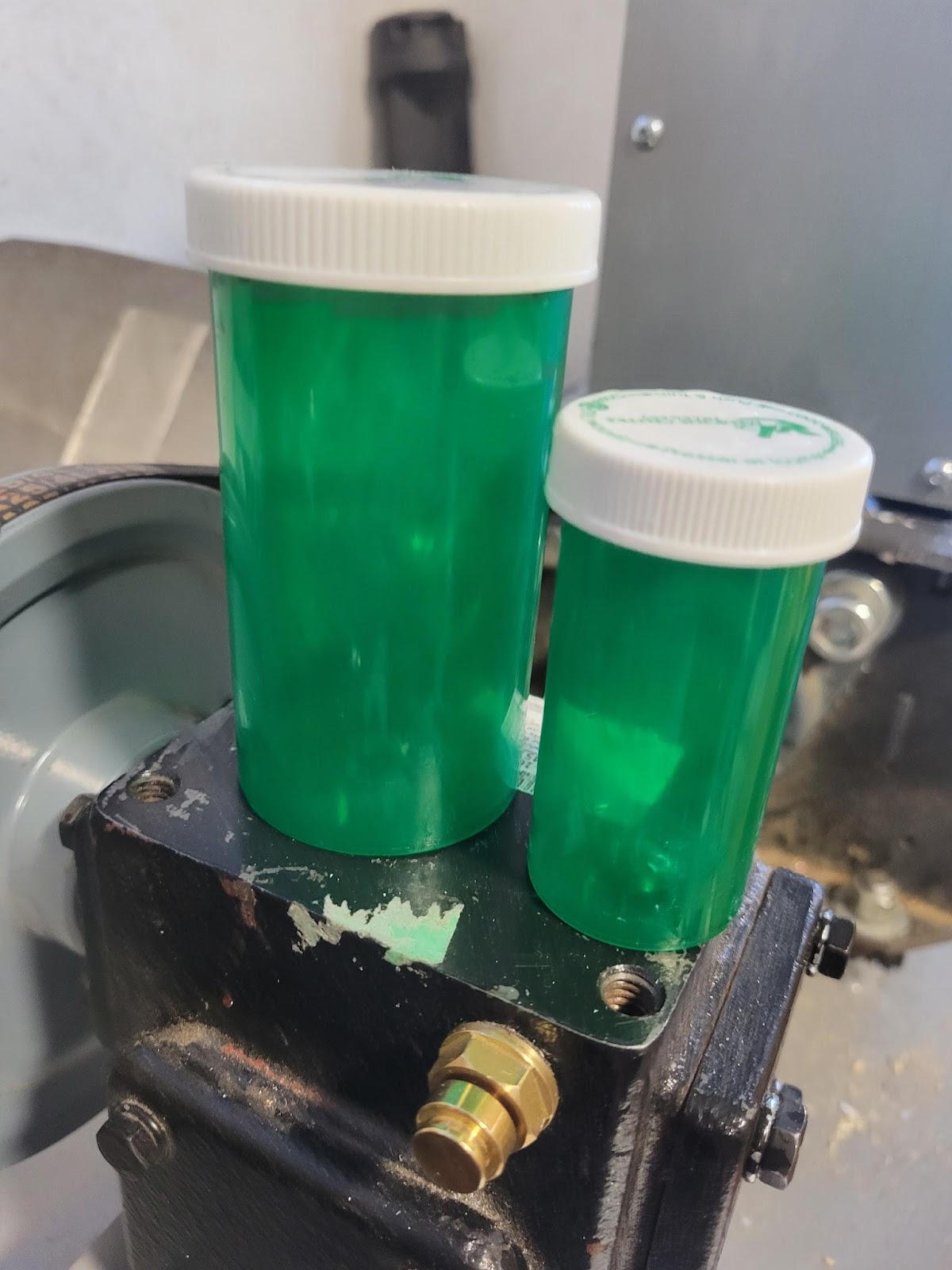 Plastics bottle 